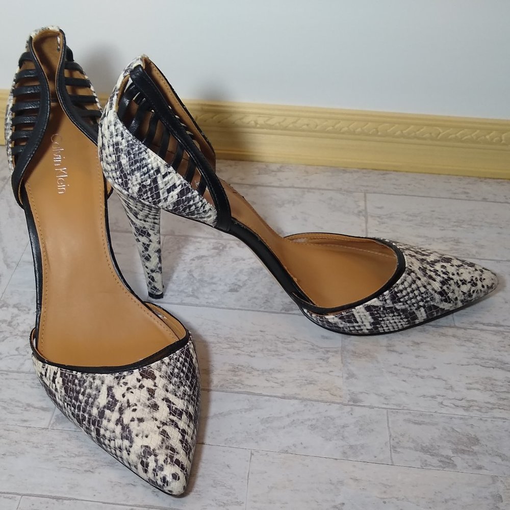 Calvin Klein Gilia Black and White Snake Skin Heels Size 8.5
